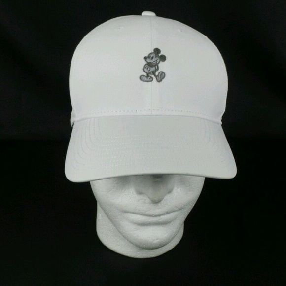 white nike mickey hat